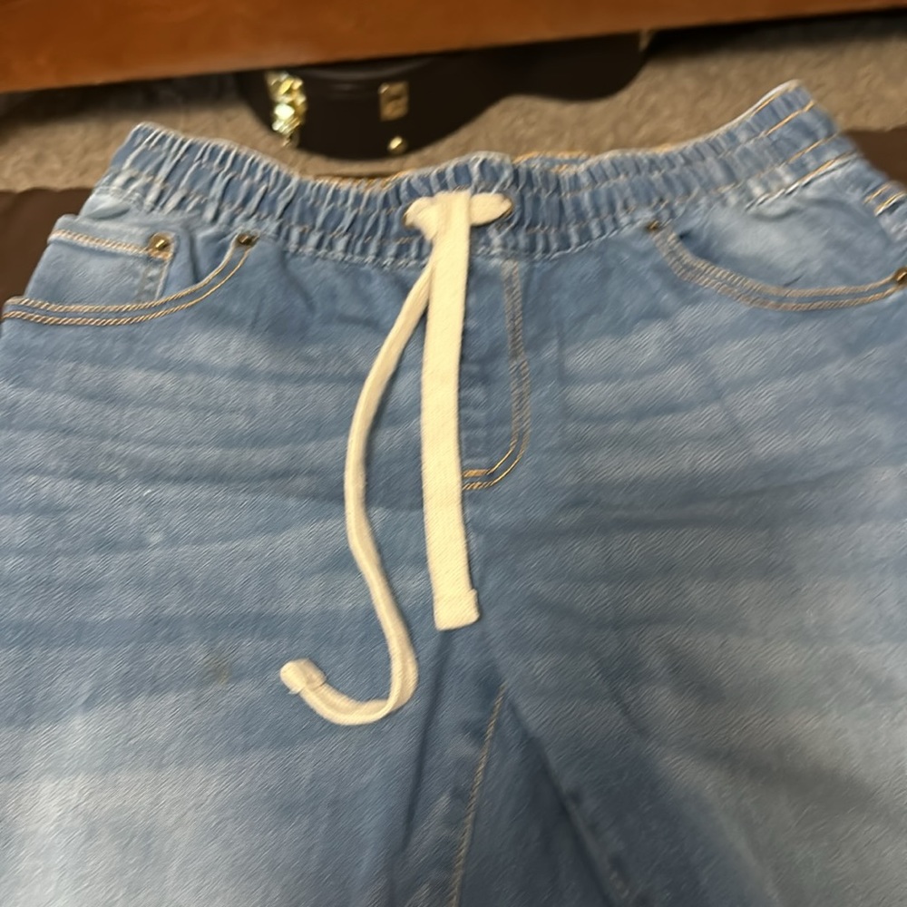 Jeans - Picture 3 of 8